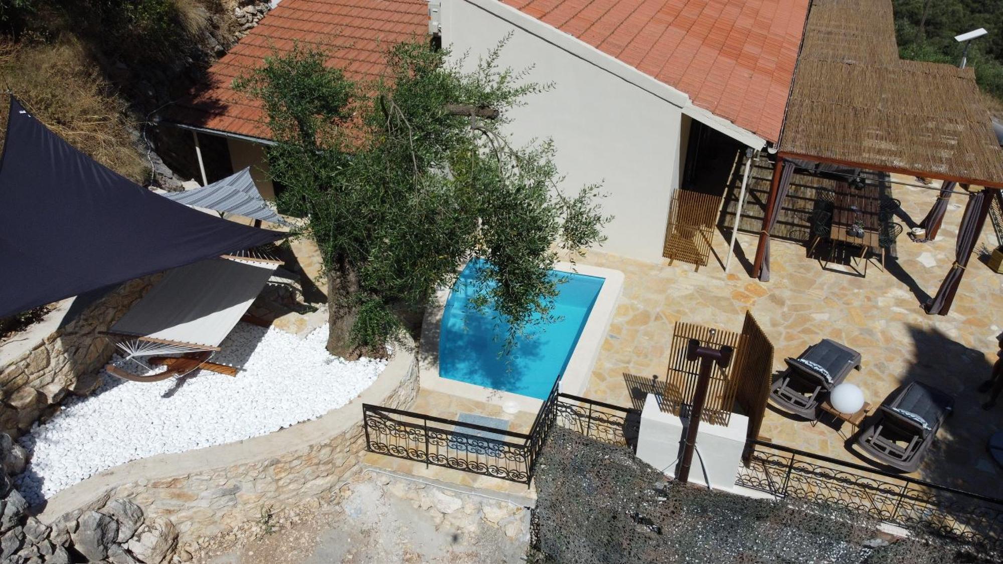 La Strade Apartments, Adults Only With Private Pool Katavolos Exterior photo